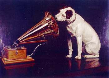 Francis Barraud (1856-1924) portrait of the dog, 'Nipper' at the horn of a phonograph.