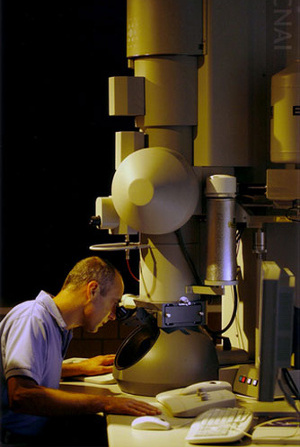 Ames Laboratory electron microscope