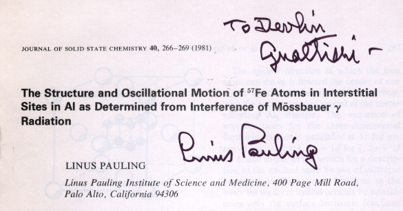 Linus Pauling Autograph