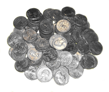 A pile of US quarter dollar coins